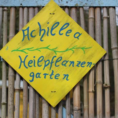 Achillea Heilpflanzengarten-Willkommensschild